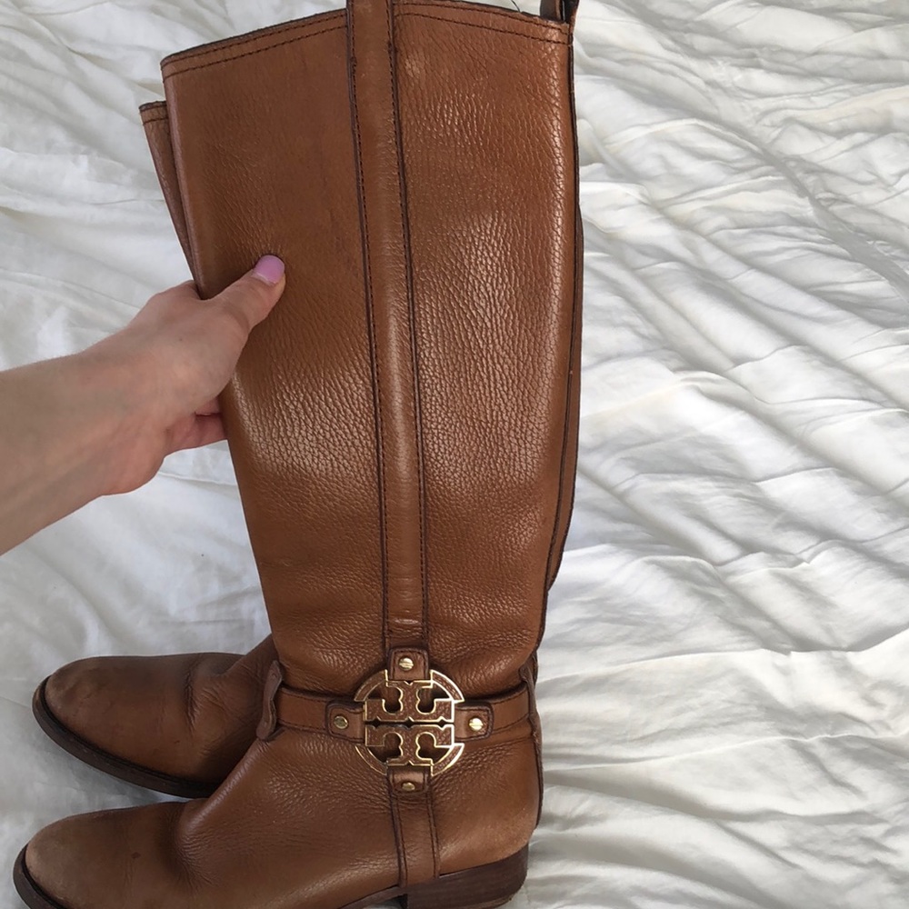 Tory Burch boots, size 7.5, soles have wear - Picture 3 of 7
